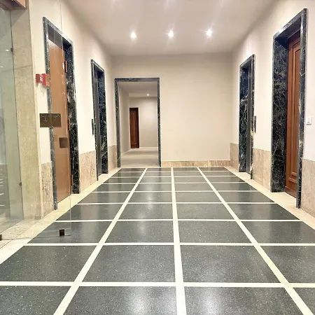 Downtown With Garage, Private Terrace And Elevator Genova