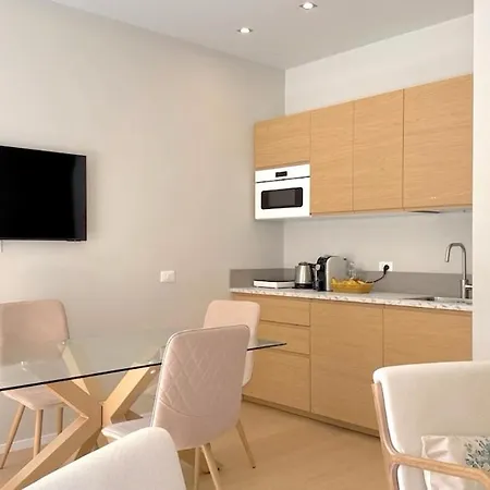 Lejlighed Downtown With Garage, Private Terrace And Elevator *